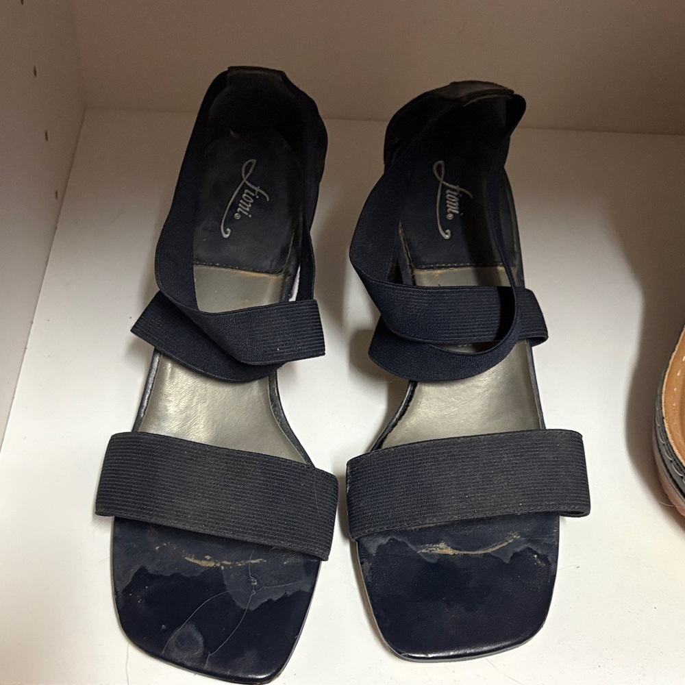 Black Women's Sandals